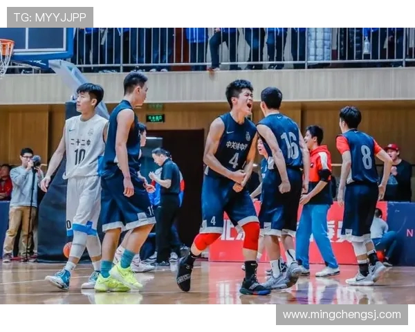 赛后分析：北京篮球队与武汉篮球队在比赛中的战术灵活性对比