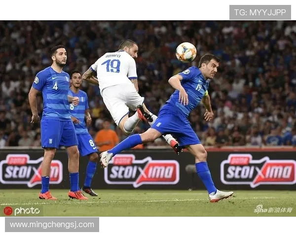 意大利与希腊足球历史交锋回顾与战绩分析